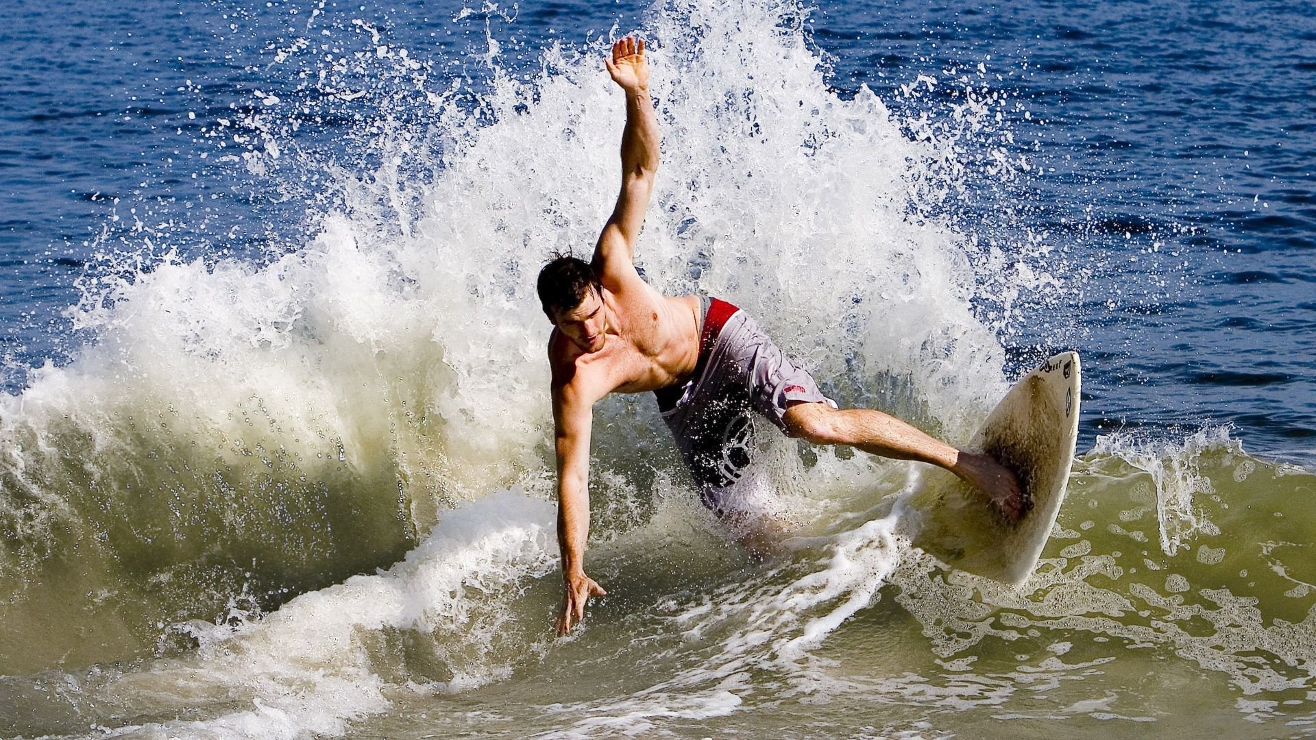 开云体育官网app-德甲无敌战斗：连续得分破纪录，德甲最高分夺冠