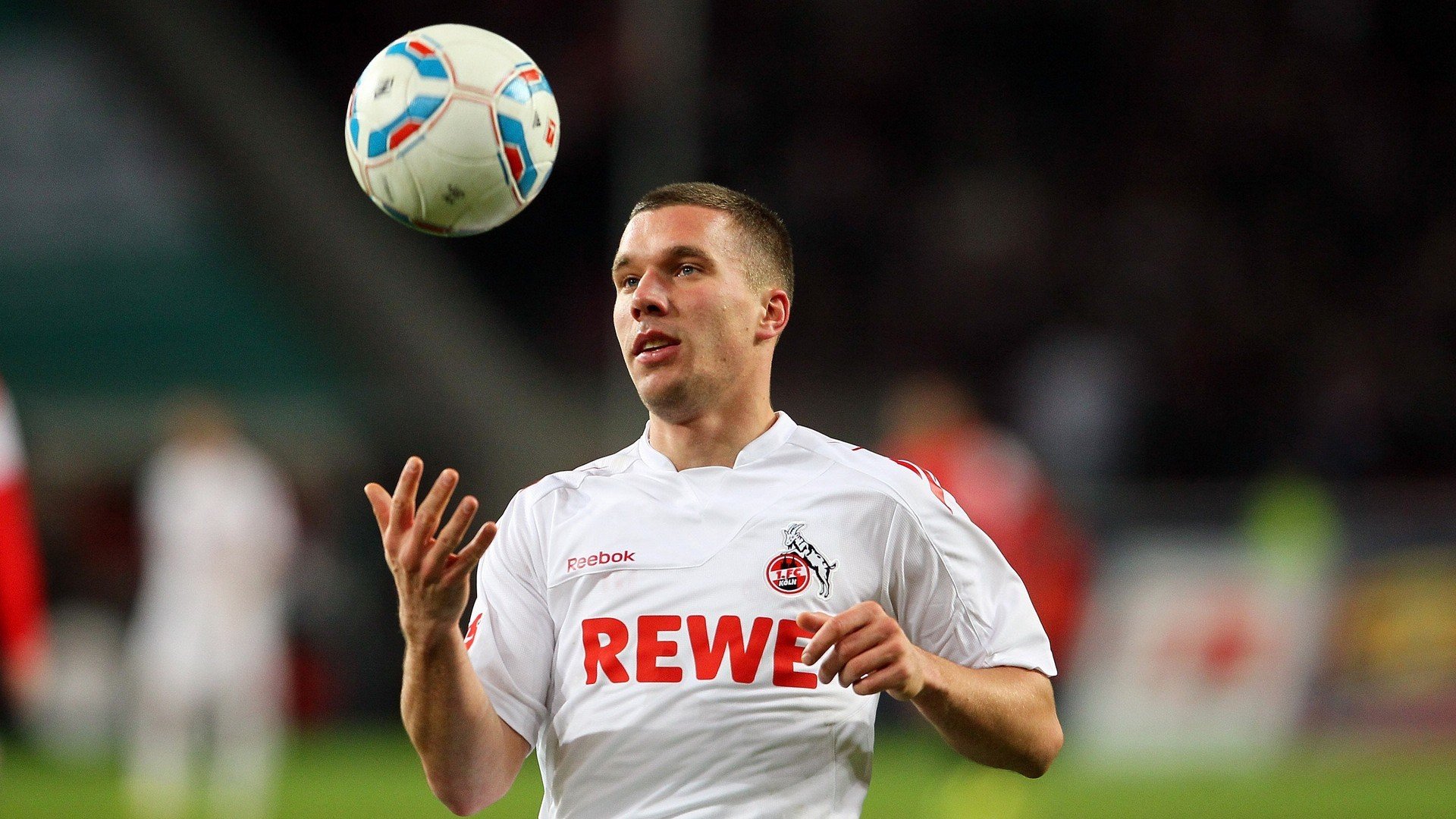 福特的防守技术为全黑队提供了坚不可摧的防线保障,nba福特